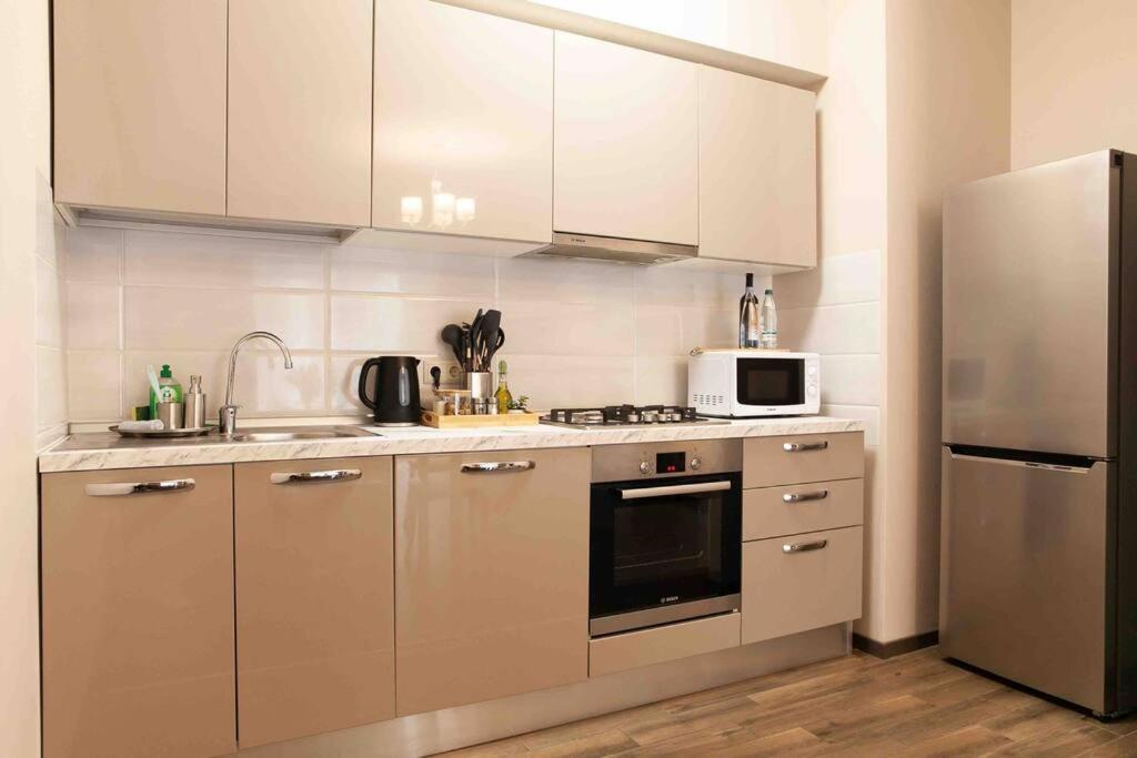 Gg Home - Cozy 1 Bedroom Apartment On Kazbegi Avenue 15 Tbilisi Buitenkant foto