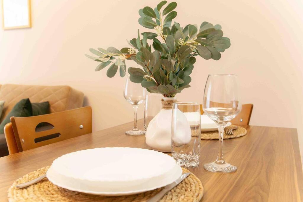 Gg Home - Cozy 1 Bedroom Apartment On Kazbegi Avenue 15 Tbilisi Buitenkant foto