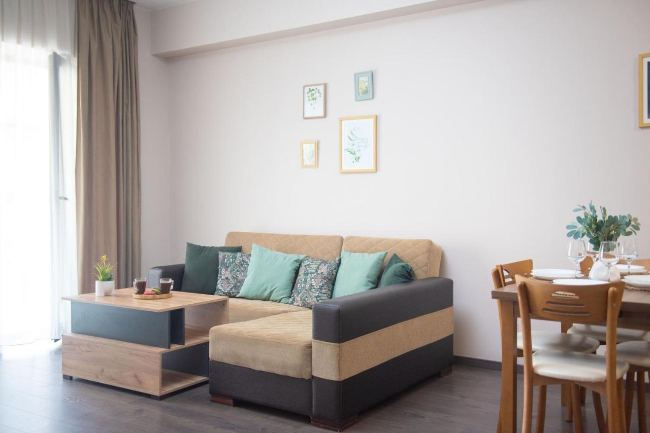 Gg Home - Cozy 1 Bedroom Apartment On Kazbegi Avenue 15 Tbilisi Buitenkant foto