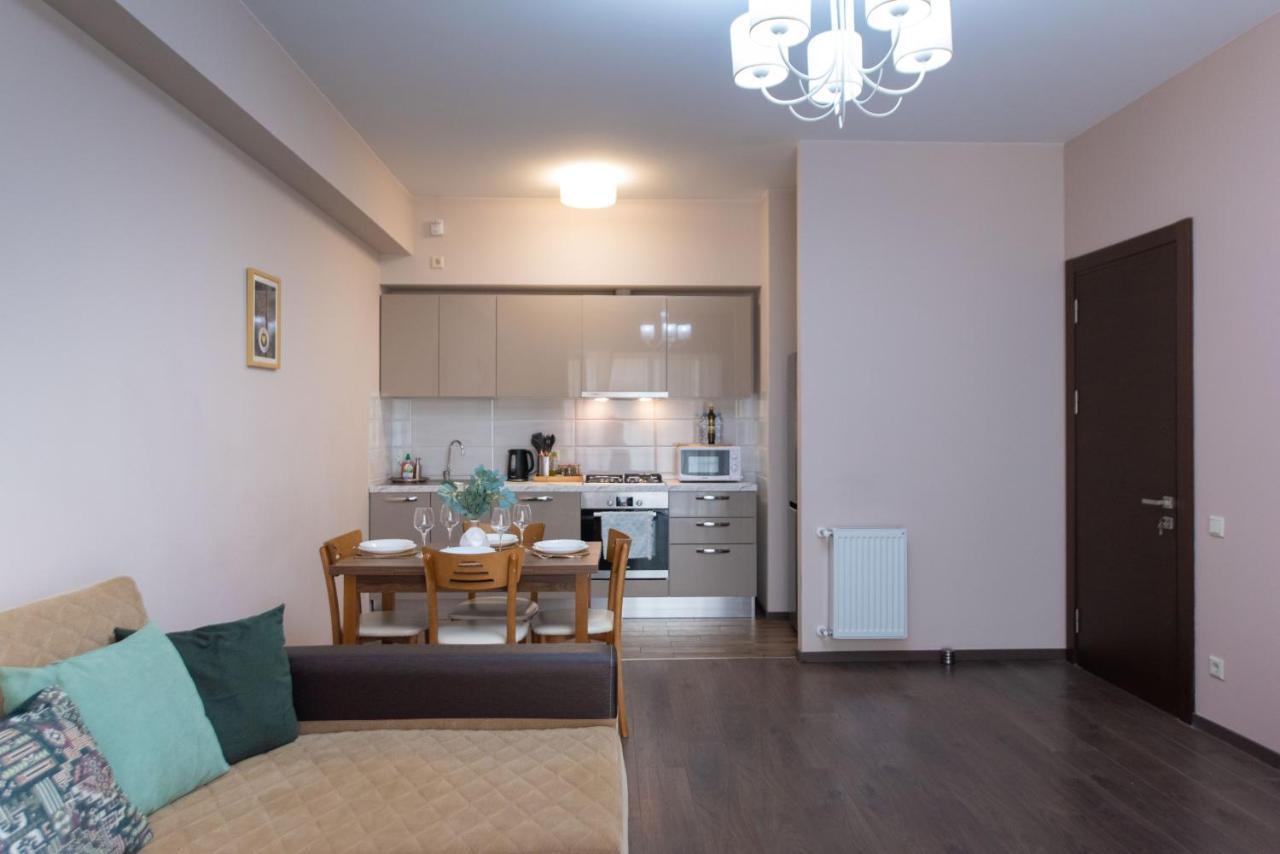 Gg Home - Cozy 1 Bedroom Apartment On Kazbegi Avenue 15 Tbilisi Buitenkant foto
