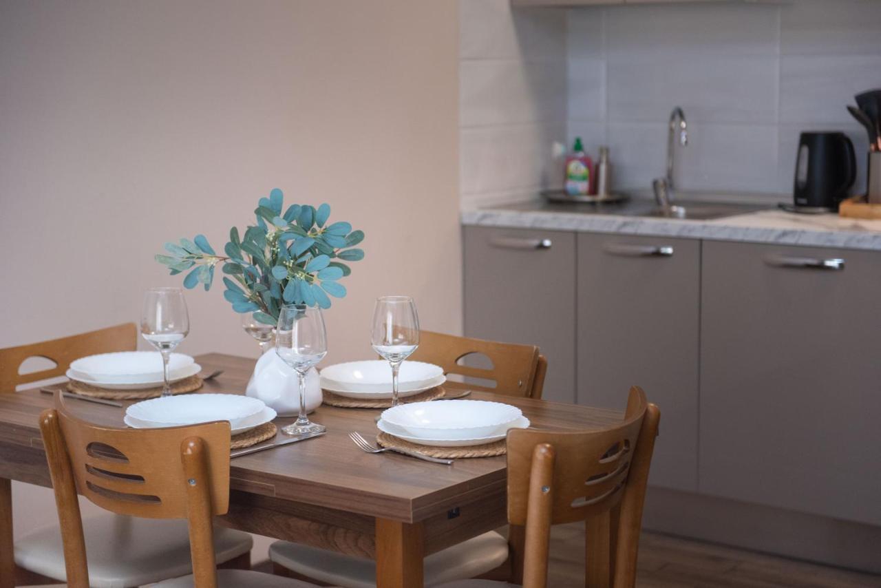Gg Home - Cozy 1 Bedroom Apartment On Kazbegi Avenue 15 Tbilisi Buitenkant foto